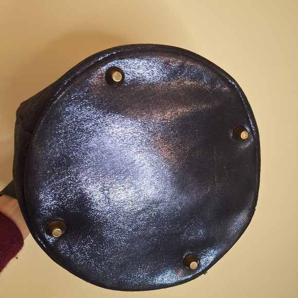 Disney Nightmare Before Christmas dark blue metalic bucket bag - Picture 6 of 11